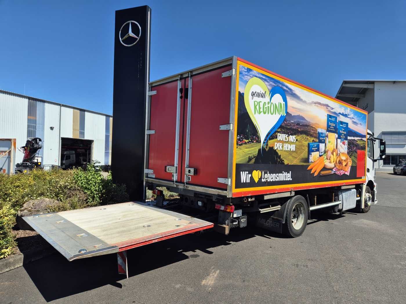 Fahrzeugabbildung Mercedes-Benz Antos 1830 LL 4x2 Ladebordwand Carrier Supra 750
