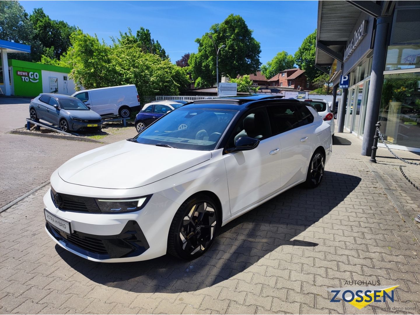 Opel Astra L Sports Tourer GSe Plug-in-Hybrid imagem 2