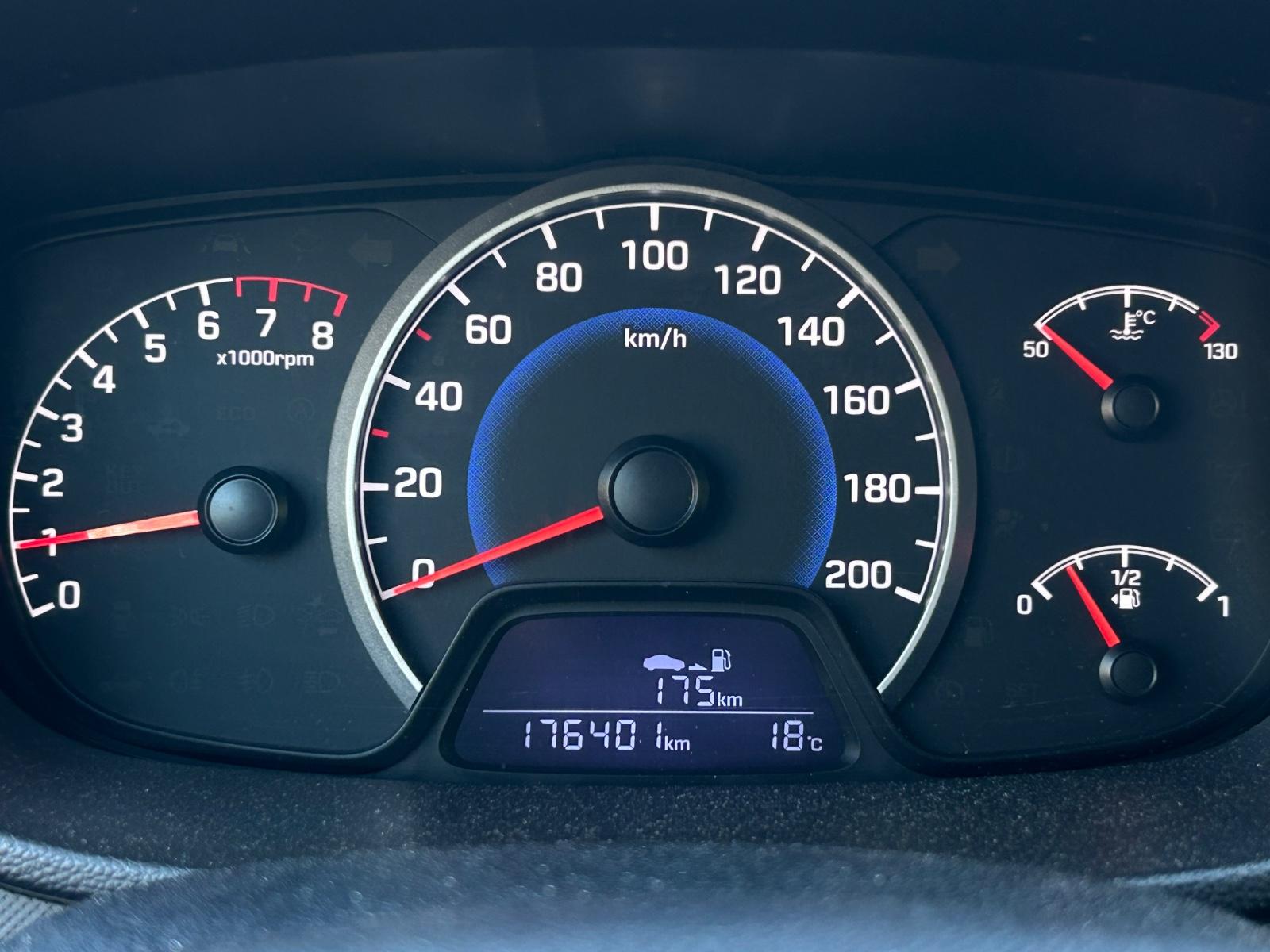 Hyundai i10-Euro6-Klima-Hu:Neu-
