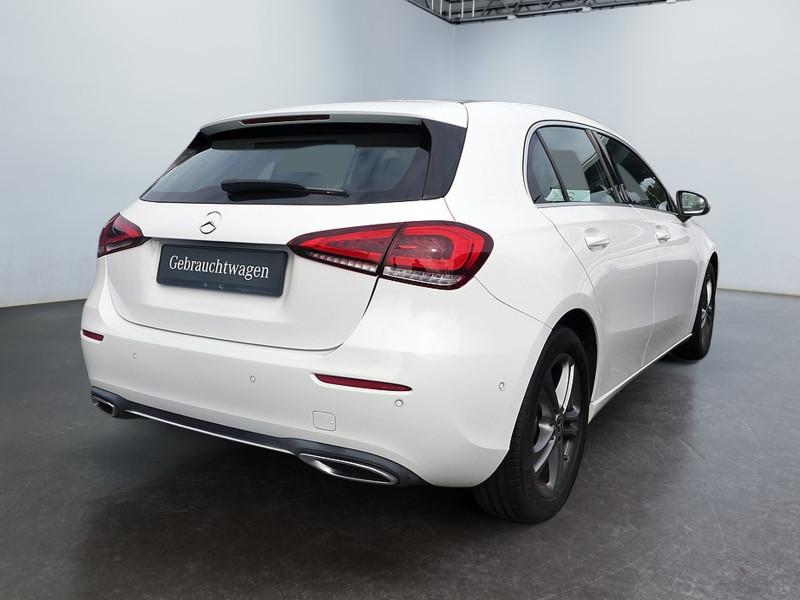 Mercedes-Benz A 200 PREMIUM PROGRESSIVE SPUR PDC SHZ