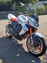 Kawasaki Z 1000 - KAWASAKI WEIß