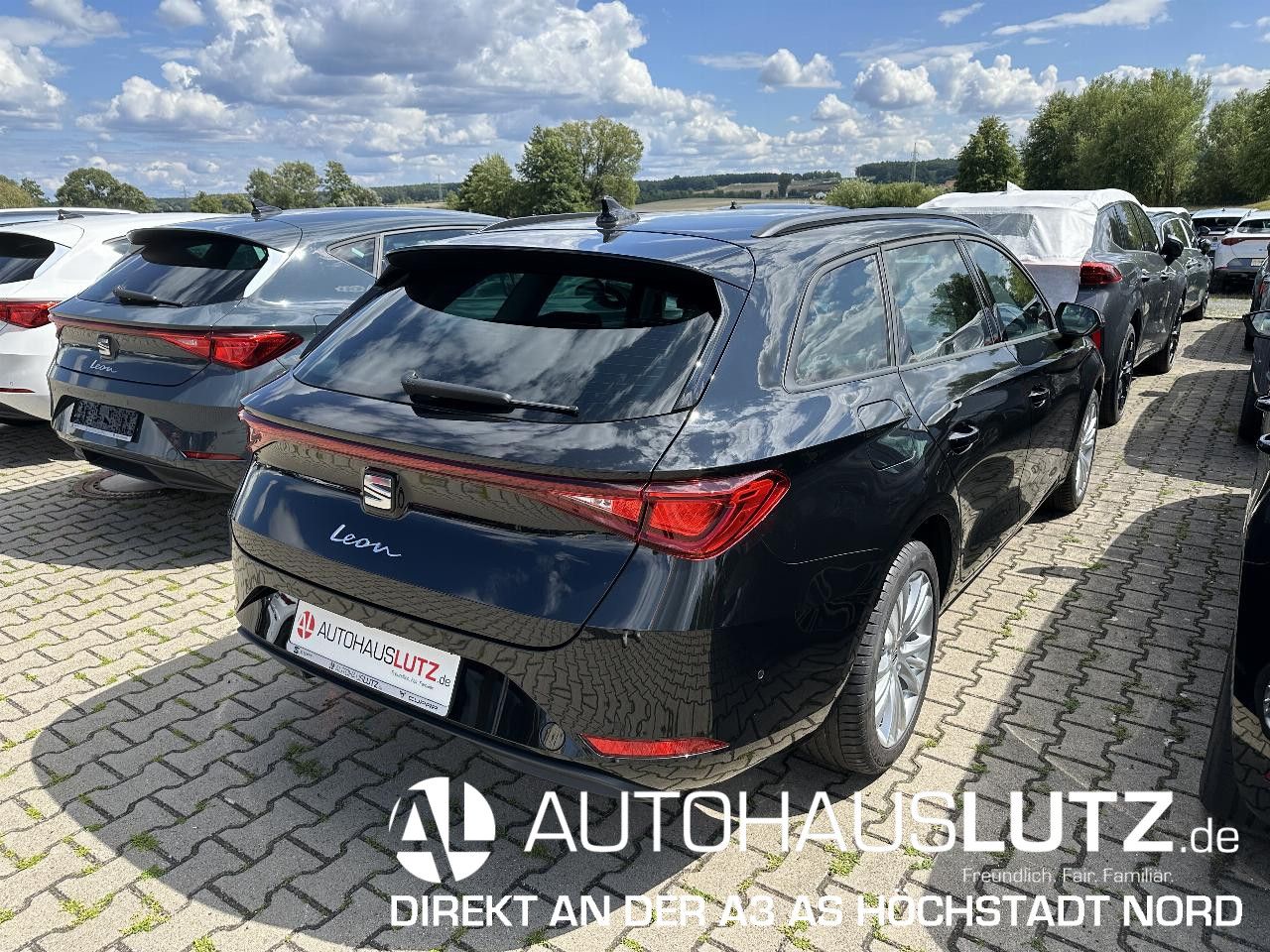 Seat Leon Sportstourer Style Edition 1.5 eTSI   [...] imagem 2