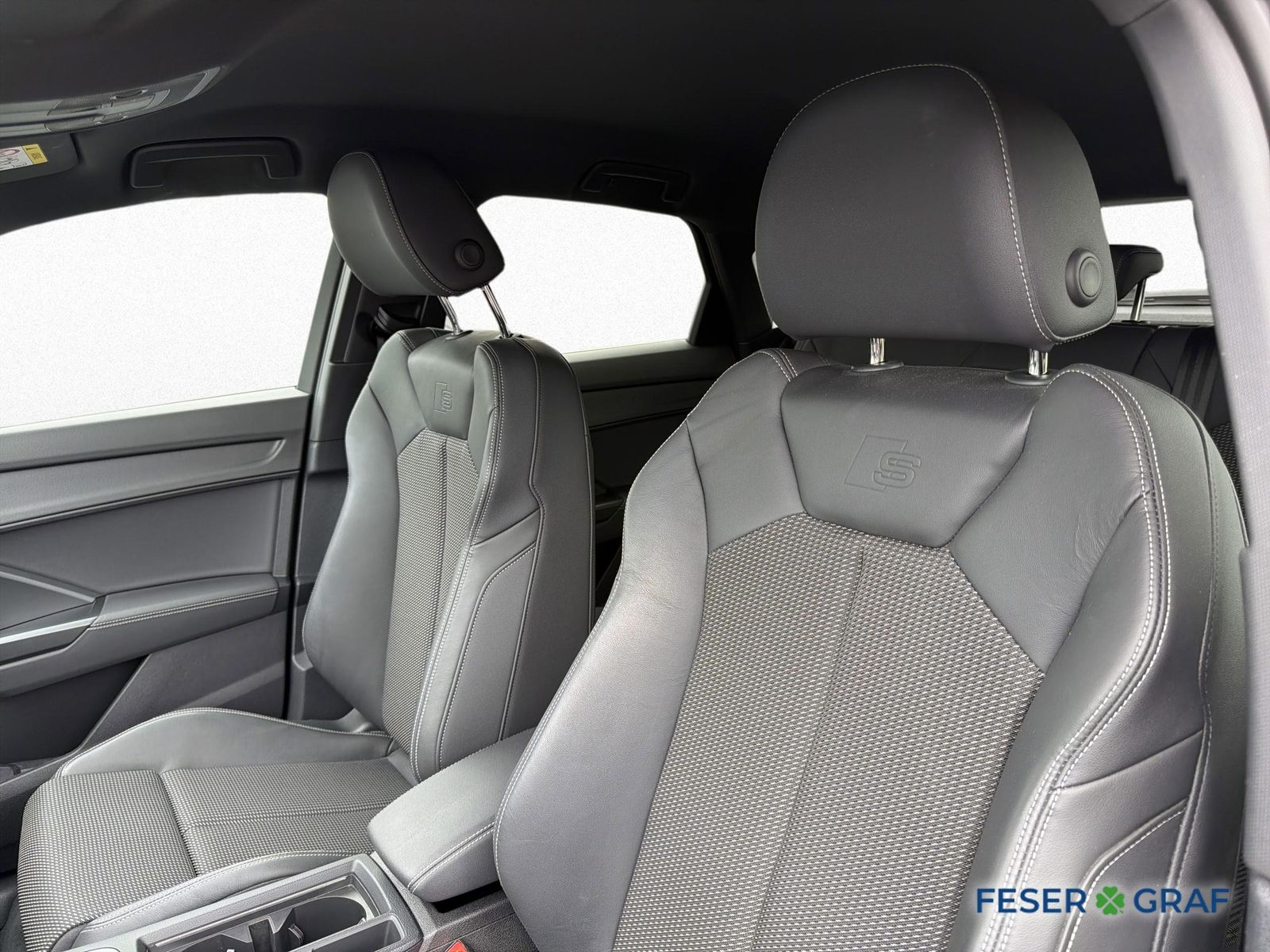 Audi Q3 Spb 35 TFSI S tornic 2x S line - NAVI - SONOS foto 11