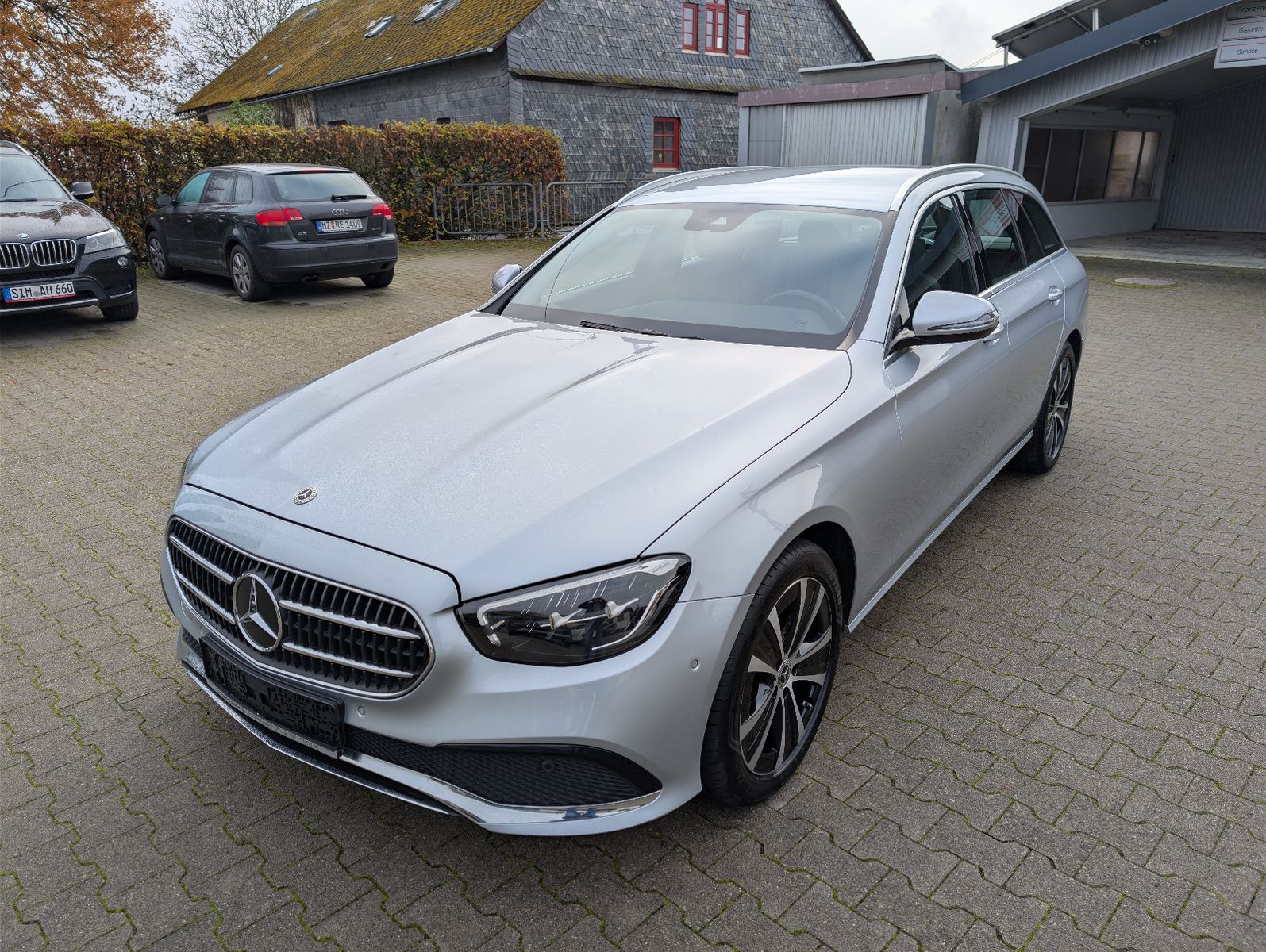 Mercedes-Benz E 300 e T-Modell Avantgarde Plugin Hybrid 235 KW