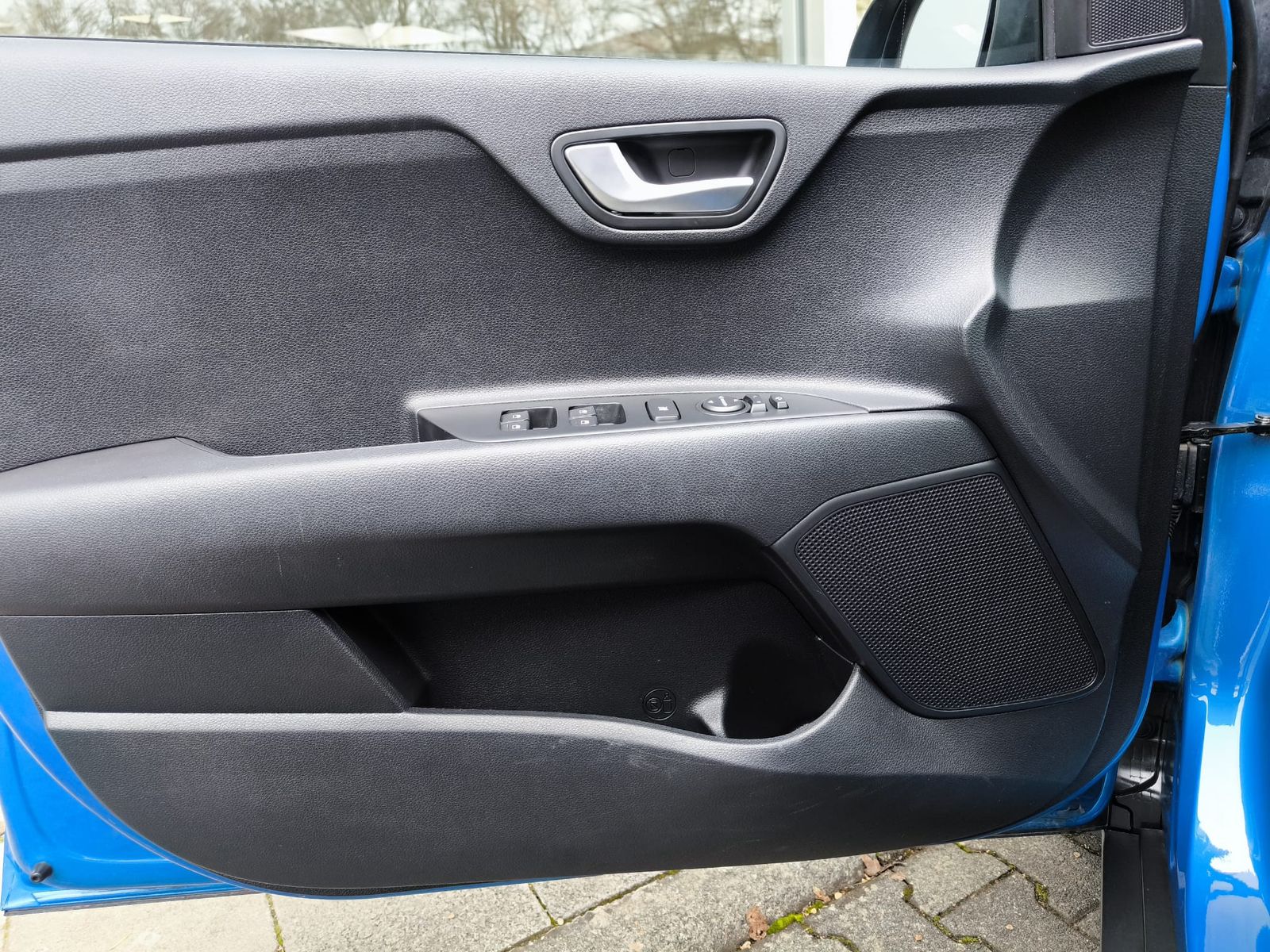 Fahrzeugabbildung Kia Stonic 1.0 T-GDI NAVI+KAM+PDC+MFL+TEMP+APPLE+DAB