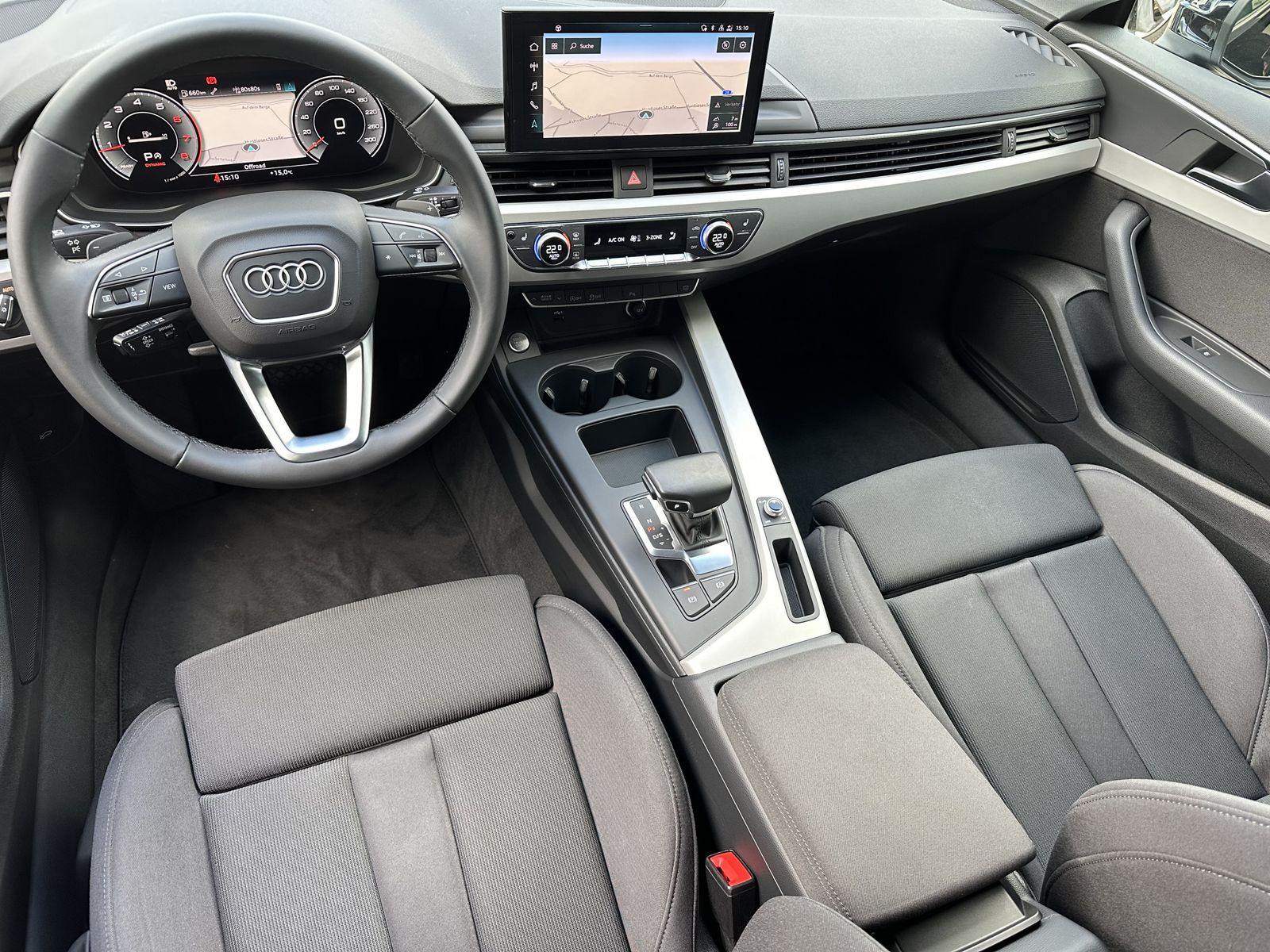 Fahrzeugabbildung Audi A5 SpB 40 TFSI Advanced NAV+LED+ACC+KAM+CARPLAY