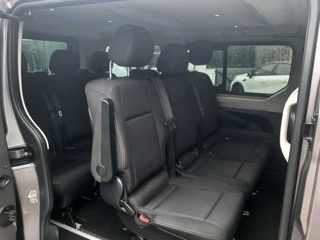 Fahrzeugabbildung Renault Trafic SpaceClass 2.0 DCi 170 EDC