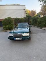 Mercedes-Benz W124 E220 Cabrio Automatik S... - Mercedes-Benz: Cabrio, A124