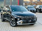 Hyundai Tucson Trend Mild-Hybrid 2WD/Navi/Kam/Garantie - Hyundai TUCSON: Schwarz, Garantie