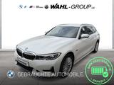 BMW 330e xDrive Touring Luxury HeadUp LED Sport Acti - BMW 330 mit Hybrid-Antrieb: Vollleder, Kombi