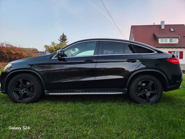 Mercedes-Benz GLE 350d Coupe 4Matic AMG PANO AHK TOTWINKEL