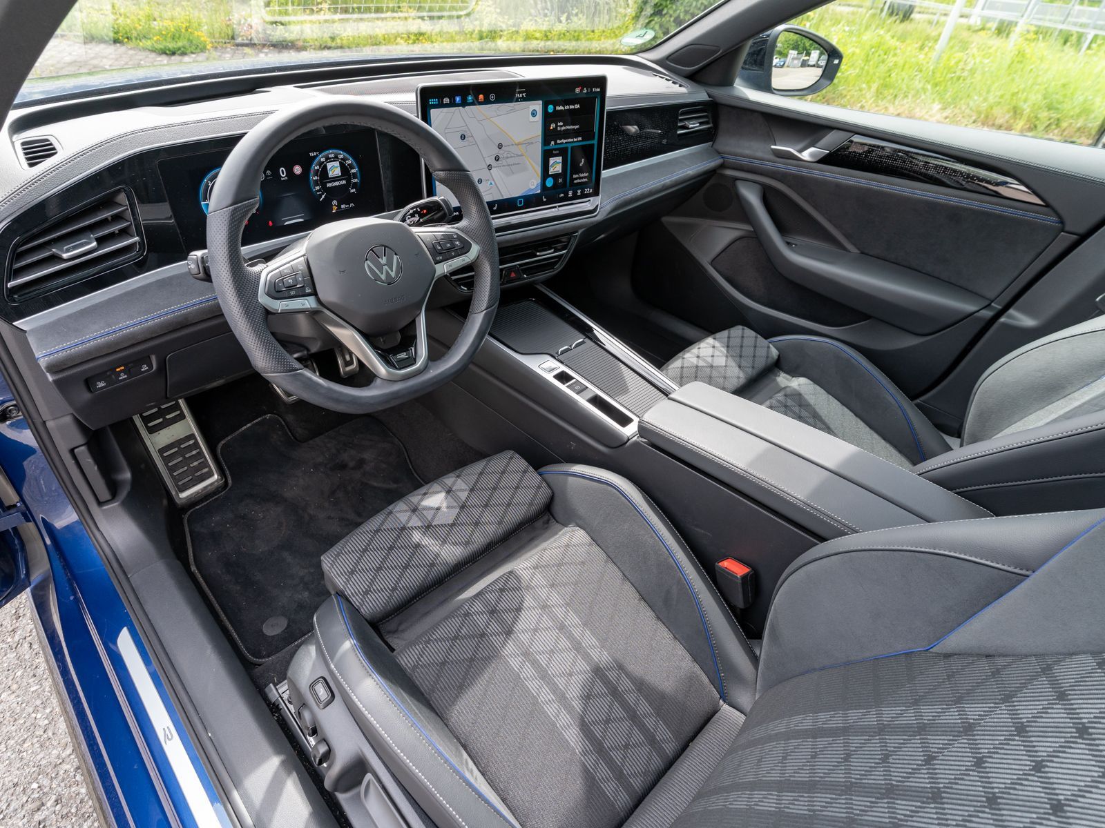 Volkswagen Passat Variant - Bild 12