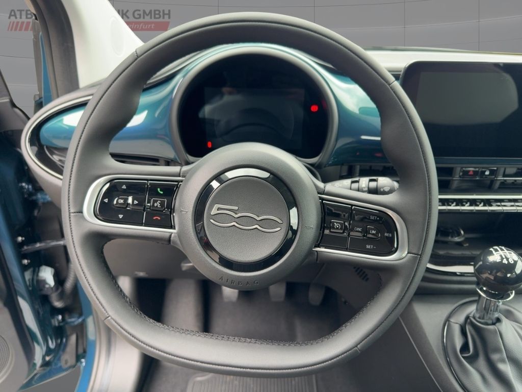 Fahrzeugabbildung Fiat 500 Hybrid Limousine ICON, K-Paket,Rückfahrkamer