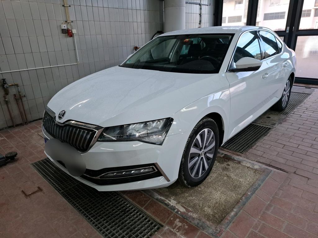 Skoda Superb Lim. Ambition iV StHz/DCC/Digial/LED