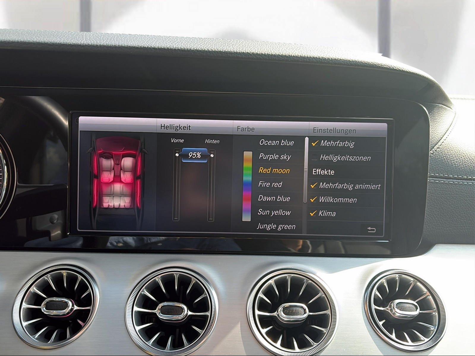 Mercedes-Benz CLS 300 d Coupé AMG DSC 360° BURMESTER MULTIBEAM