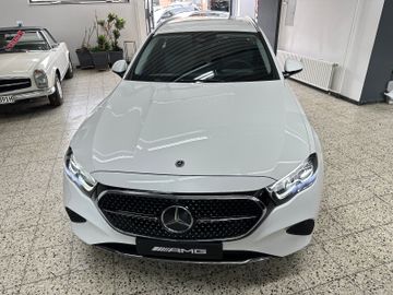 Mercedes E 220 - 3