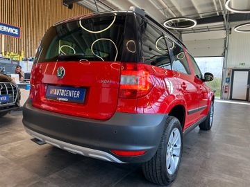 Skoda Yeti Ambition *SportSitze*TEMPO*PDC*2-Zonen*
