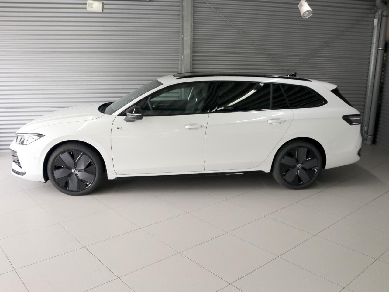 Volkswagen Passat Variant - Bild 7