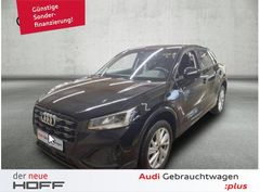 Audi Q2 Advanced 35 TFSI Leder Kamera LED Optik schwa