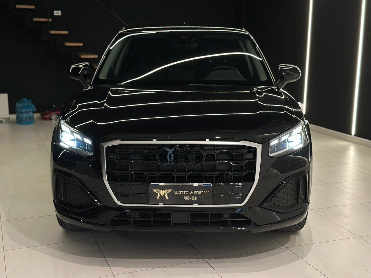 Audi Q2 2.0 116 CV S Tronic S line Matrix 2023 imagem 2