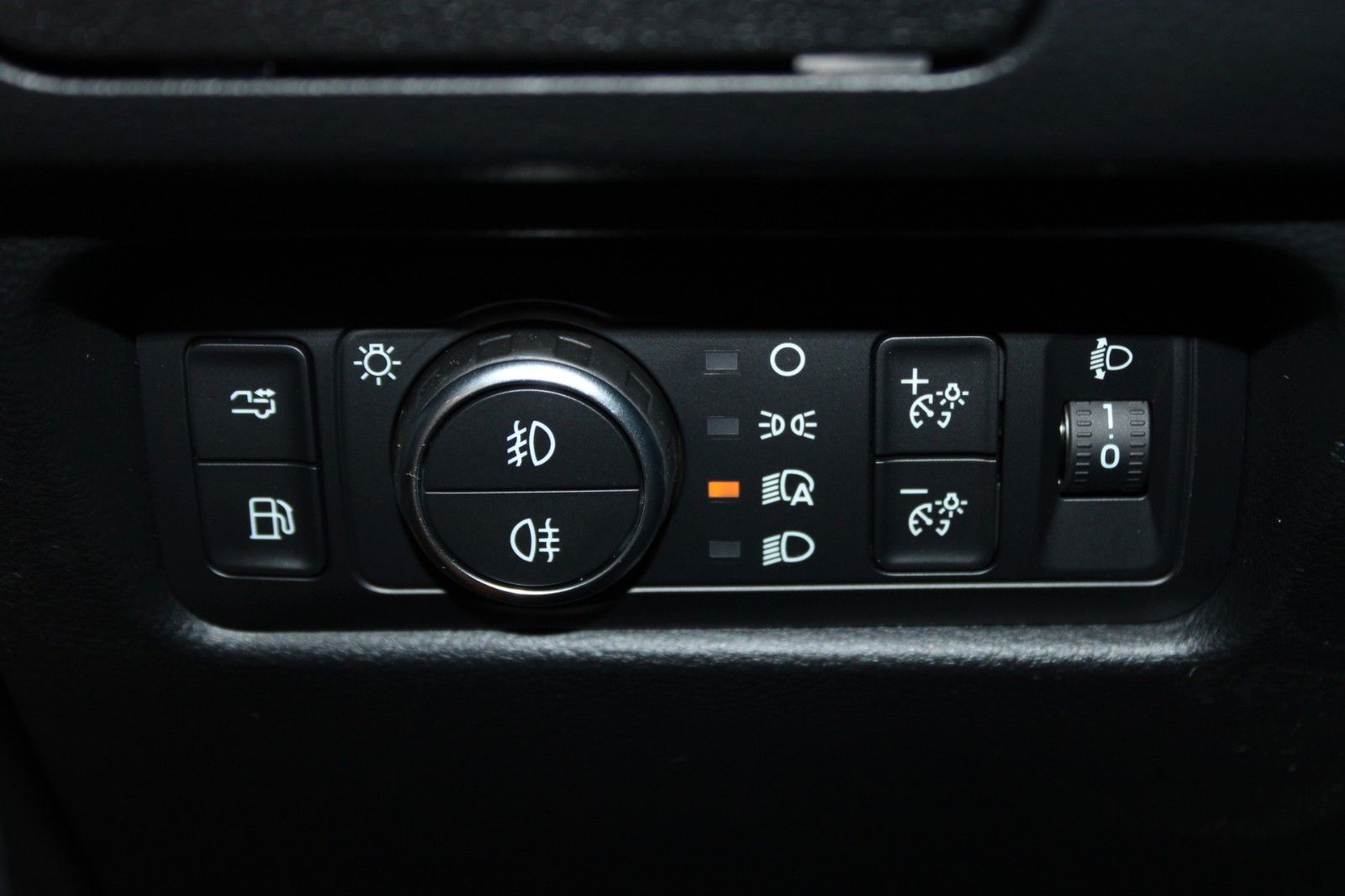 Fahrzeugabbildung Ford Ranger Wildtrak PHEV Aut. AHK LED TECHNOLOGIE P.