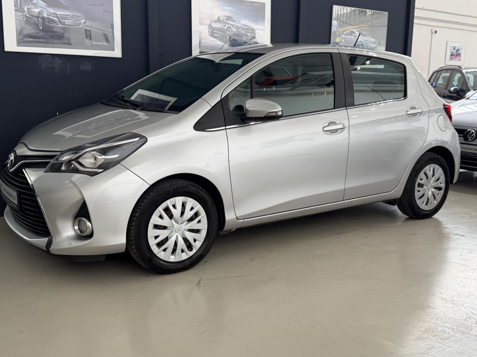 Toyota Yaris 1.0 Klima EFH RCAM TÜV + SERVICE NEU