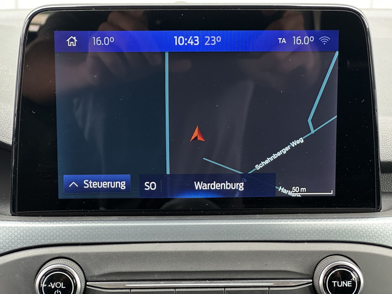 Fahrzeugabbildung Ford Focus Turnier 2.0 EB Aut. Active NAV+LED+KAM+ACC