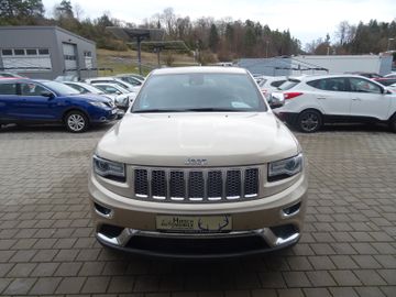 Jeep Grand Cherokee - 11