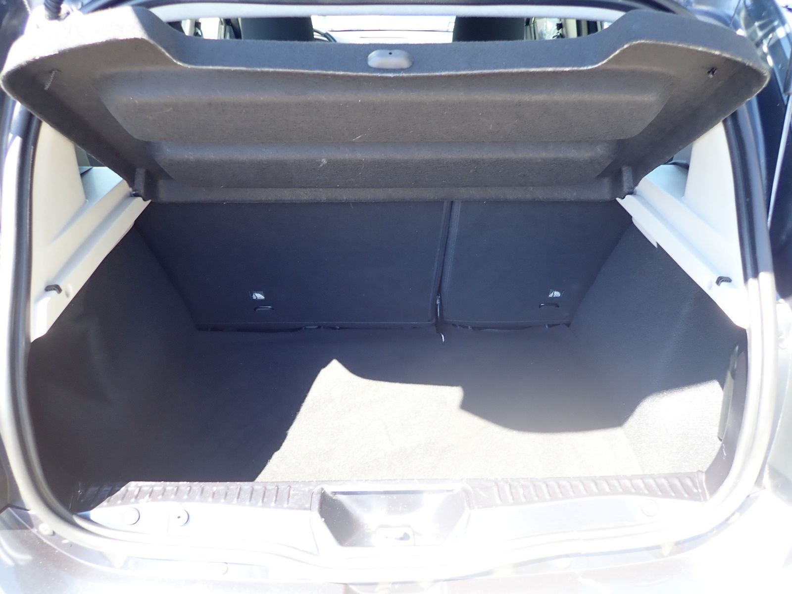 Fahrzeugabbildung Dacia Sandero STEPWAY TCe 90 PRESTIGE