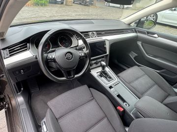 Volkswagen Passat Variant - 9