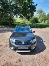 Dacia Sandero TCe 90 S/S Stepway Celebration Stepw... - Dacia Sandero von privat