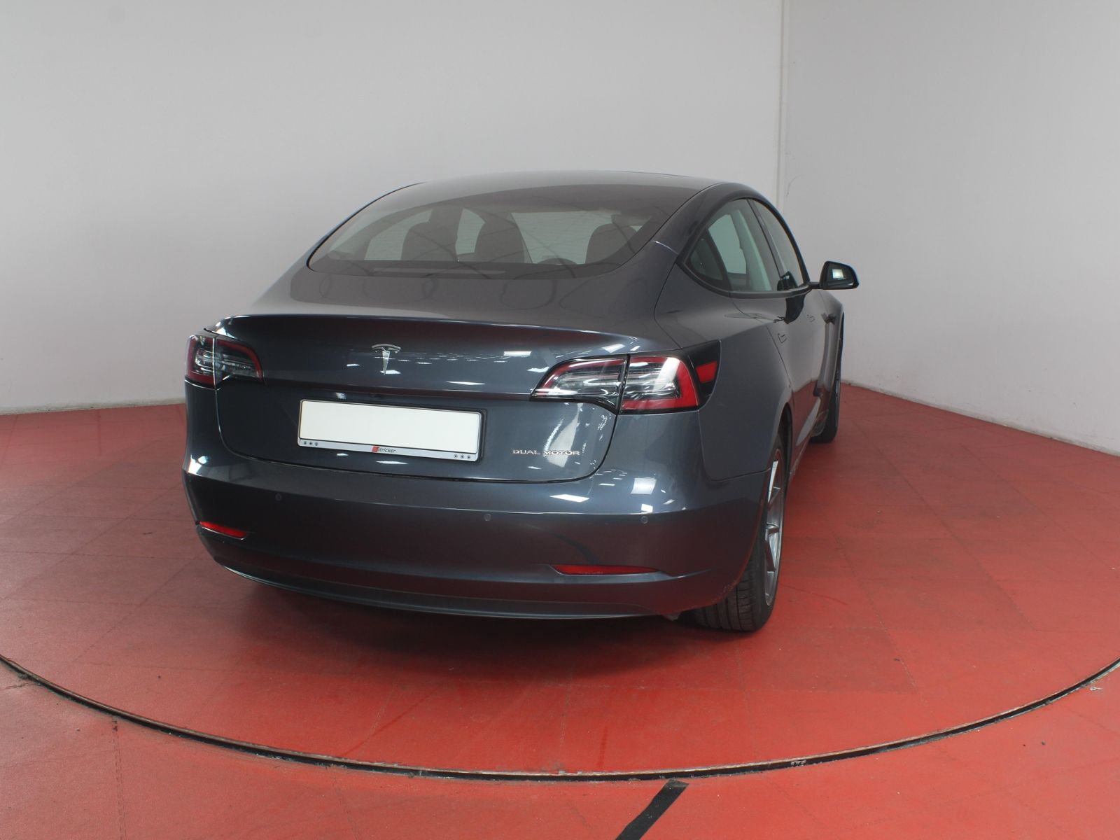 Tesla Model 3 Long Range Dual AWD TÜV bis 06/28 ACC Ka imagem 2