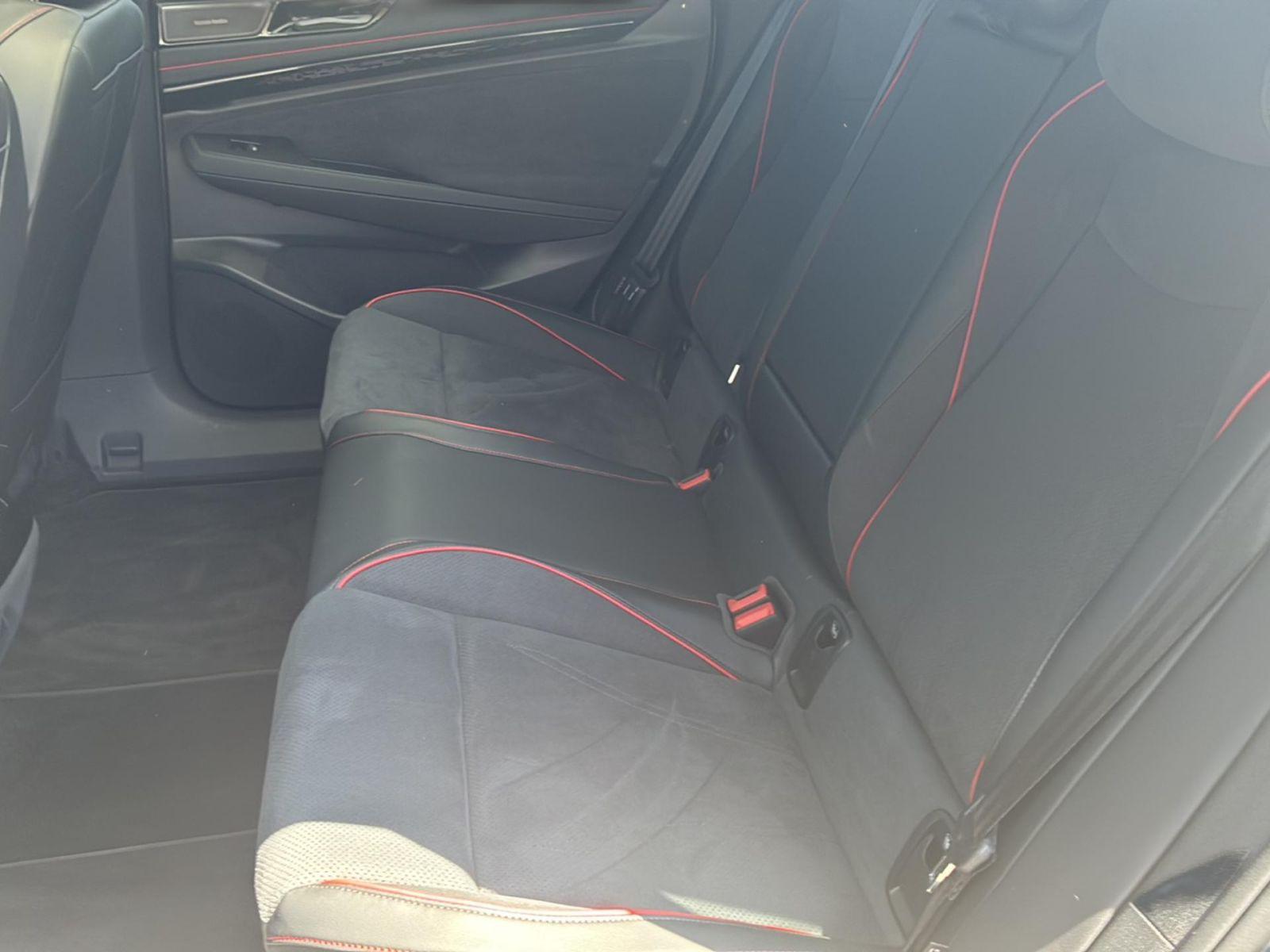 Volkswagen ID.7 GTX *PANO*IQ-MATRIX*AHK*WärmeP*360°*ACC*