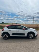 Citroën Citroen C3 (1.2 PureTech Shine) - Citroën C3 Aircross: Limousine