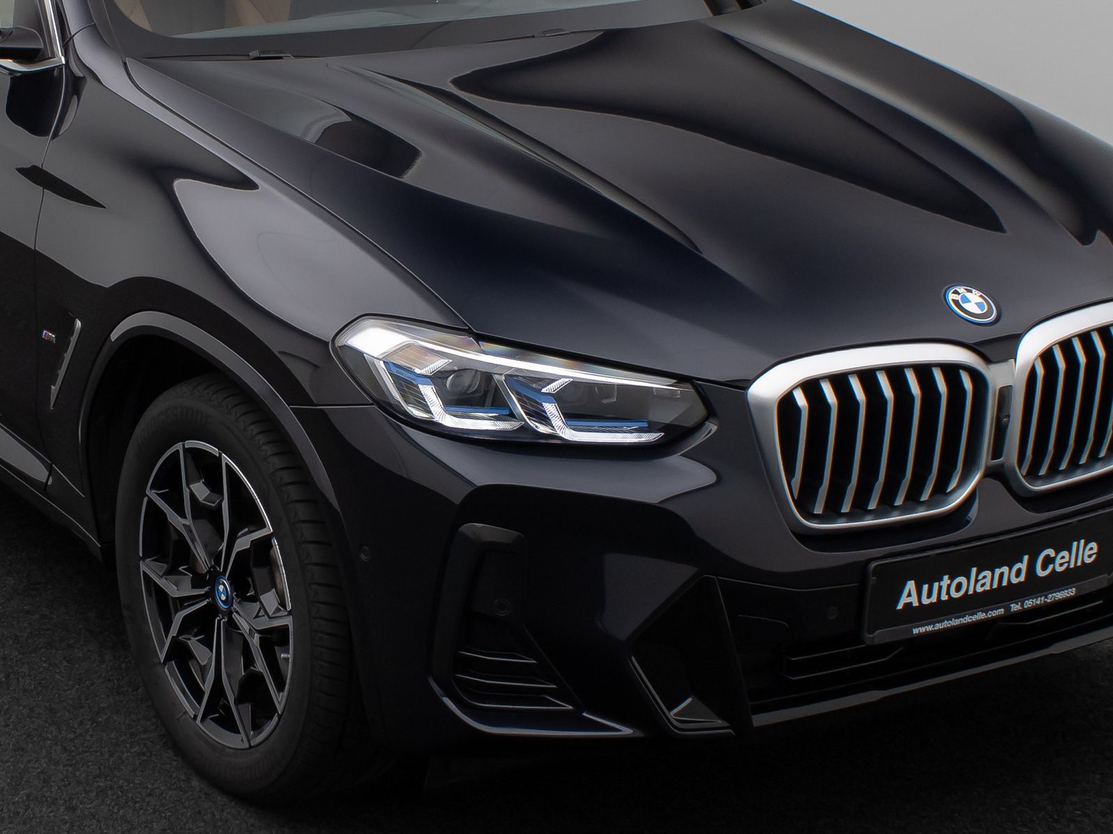 Fahrzeugabbildung BMW X3 xD30e M Sport 360°Laser Panorama HUD DAB HiFi