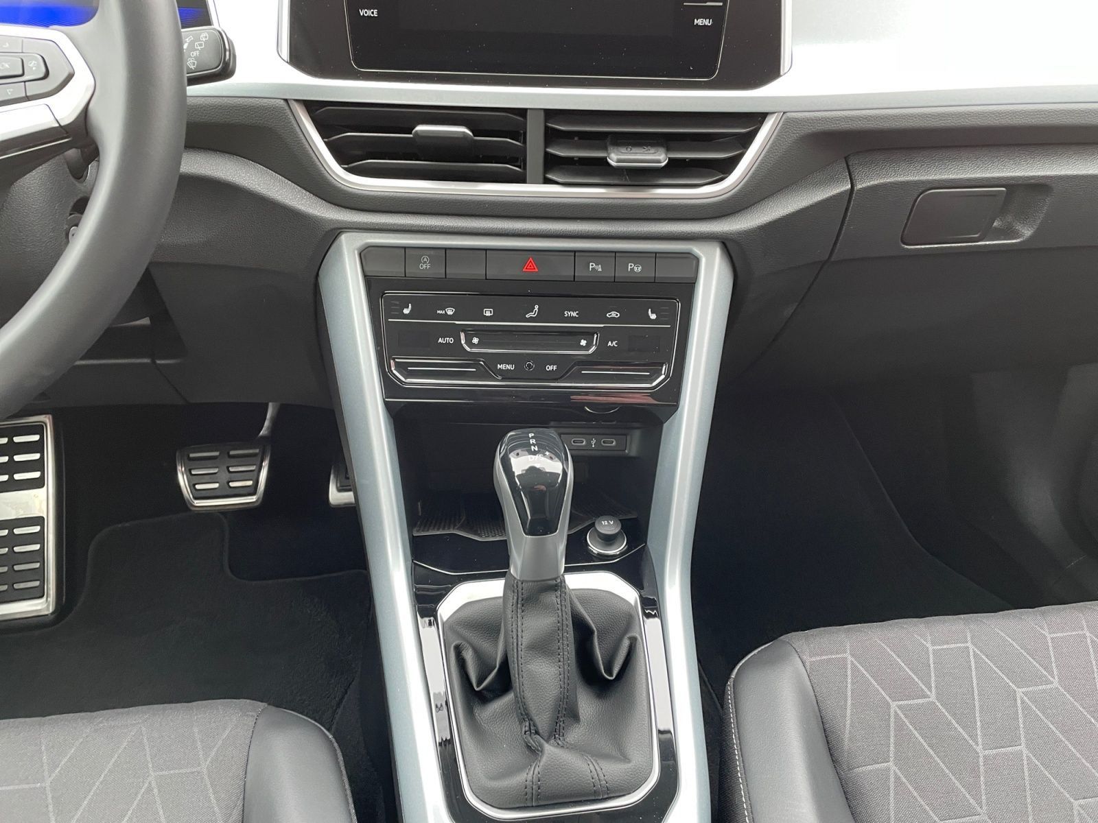 Volkswagen T-Roc - Bild 11