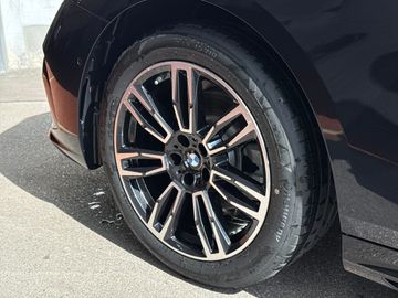 BMW 520d xDrive M Sportpaket Head-Up HK HiFi DAB