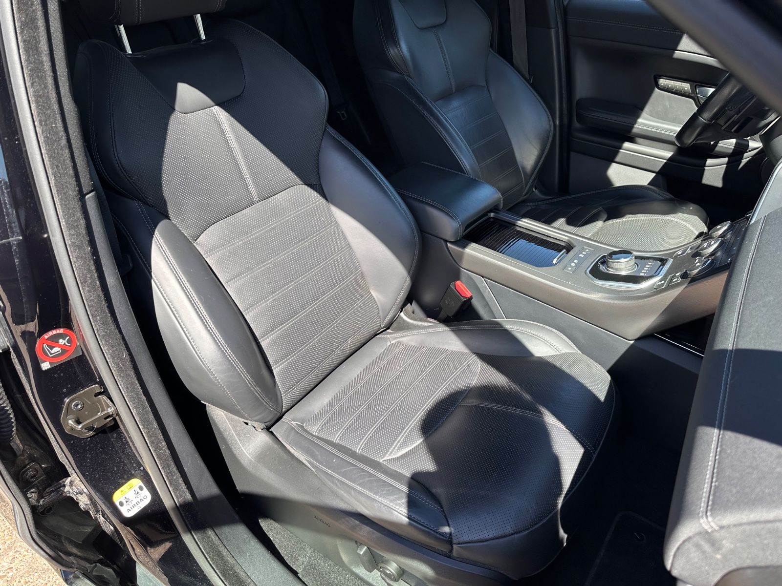 Fahrzeugabbildung Land Rover Range Rover Evoque 230 SD4 HSE Dynamic AHK/SOUND