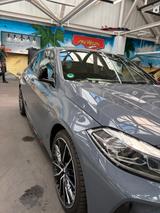 BMW M135i xDrive | Panorama | 19" 552M | 2 Radsätze - BMW M135 mit Panoramadach