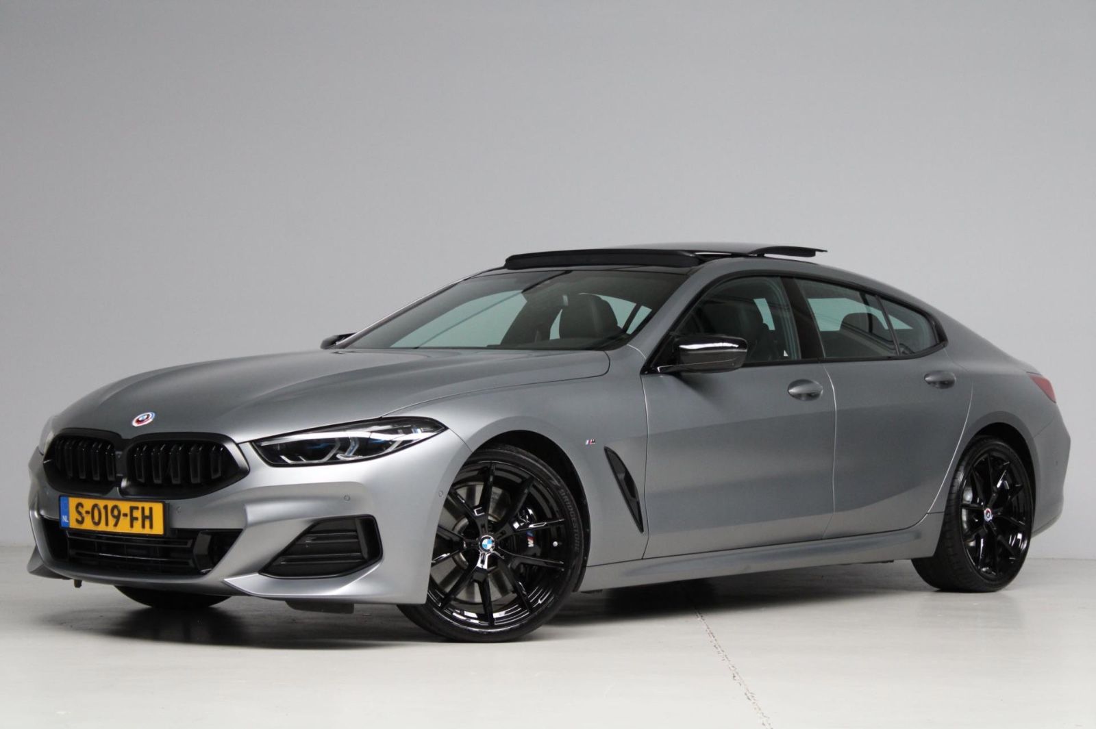 BMW 840i Gran Coupe Individual Frozen M-Sport Volles