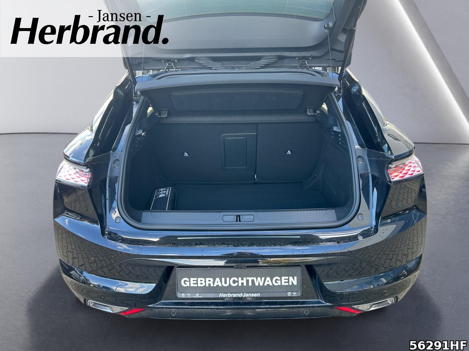 Fahrzeugabbildung DS Automobiles DS4 Performance Line