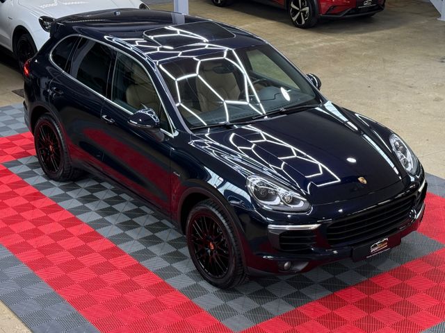 Porsche Cayenne Diesel Sport Chrono Belüftung AHK PDLS