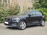 Volvo XC 40 Momentum,Led,Cam,Leder,Assistant - Volvo XC40 Gebrauchtwagen in Berlin