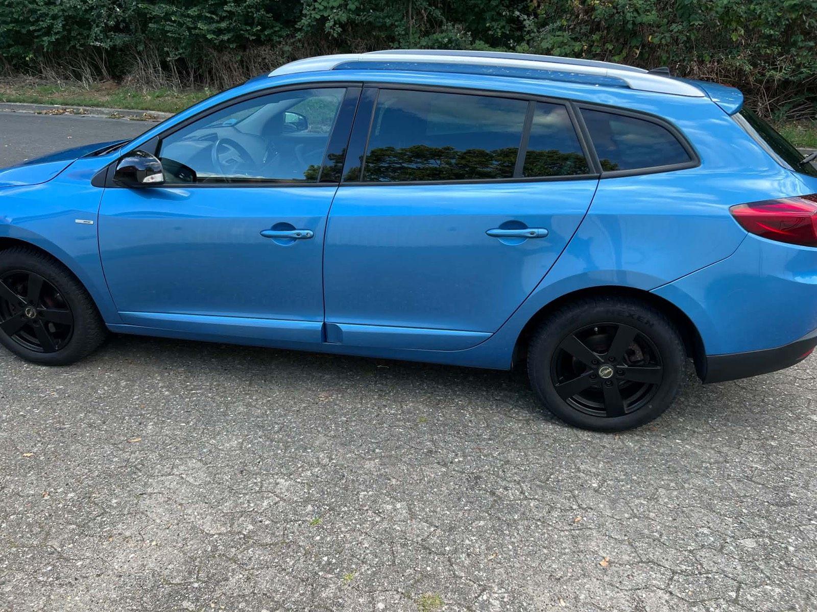 Renault Megane 2013 — photo 13