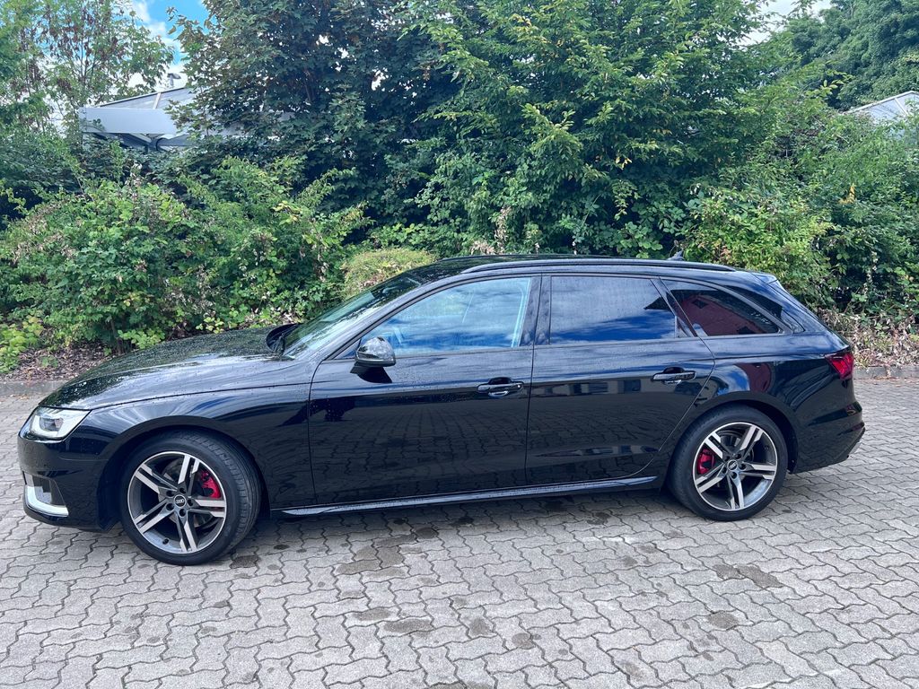 Image of Audi A4