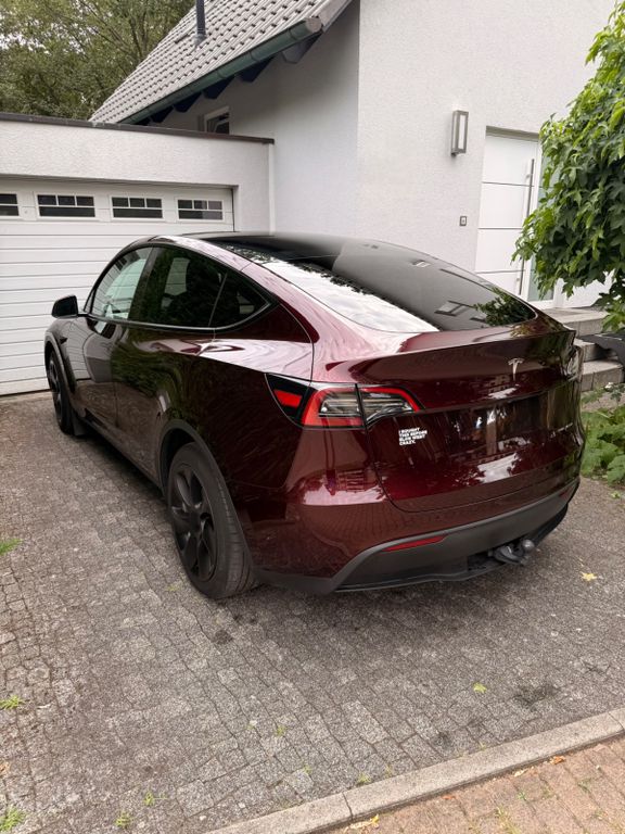 Image of Tesla Model Y