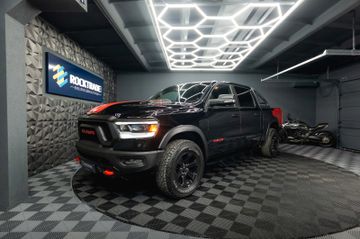 Dodge RAM - 1