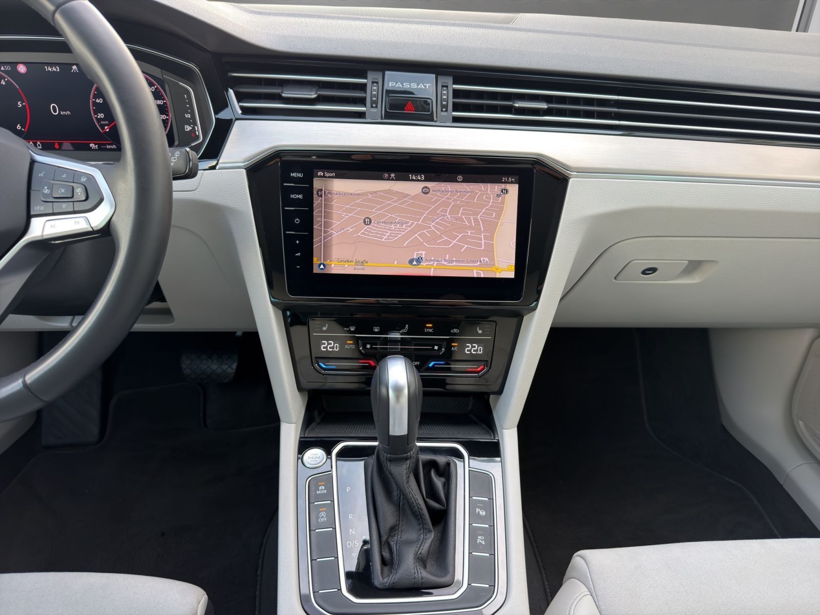 Volkswagen Passat Variant - Bild 13