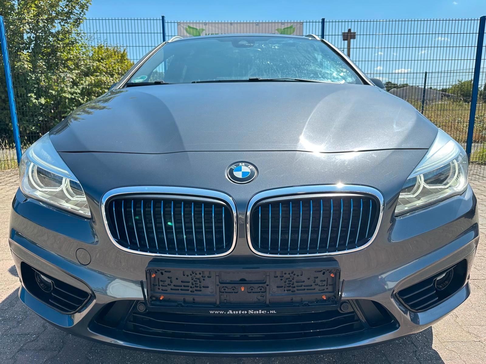BMW 225xe Sport Line*PANO*KEYLESS*ACC*MEMORY