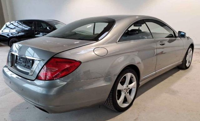 Mercedes-Benz CL 500 4MATIC BlueEFFICIENCY Distronic H&K Alarm